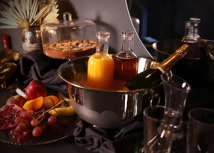Noble Boutique Hotel - Adults Only
